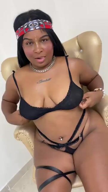 KeniaMuller squirt Model - KeniaMuller squirt