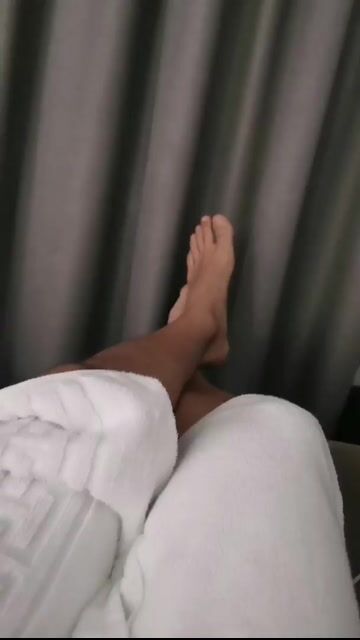 Model - Hadess_Fit showershow