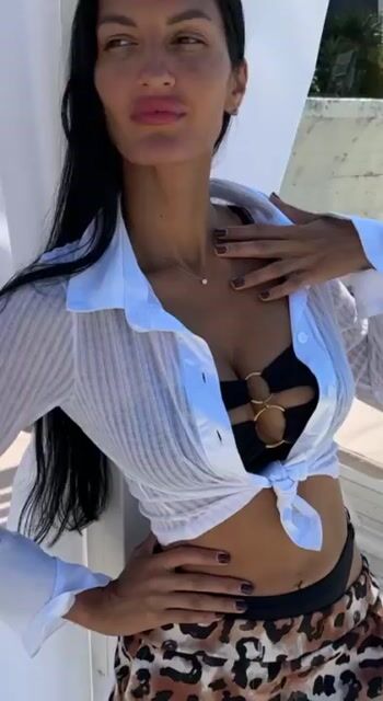 Model - Eva roleplay