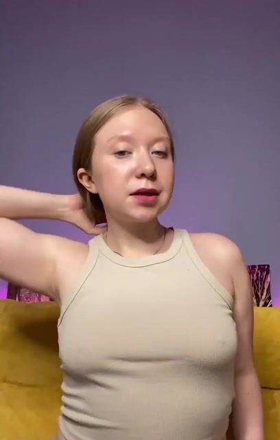 Model - Mila smalltits