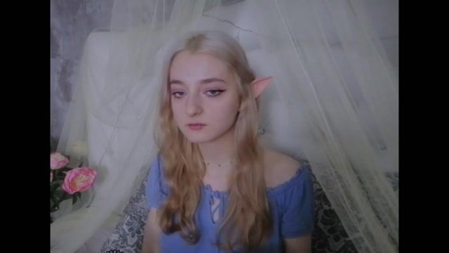 Model - Lirman striptease