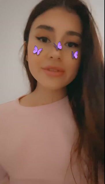 Model - KristinaScott heels