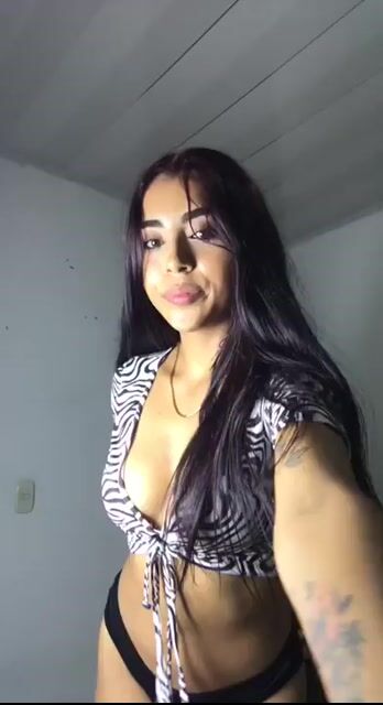 Model - MishellMariam dp