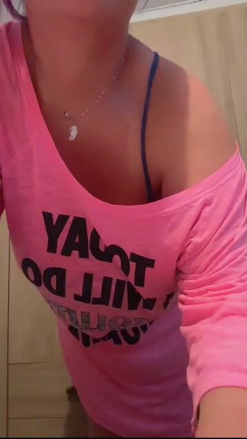 Model - Malala Pink sexy