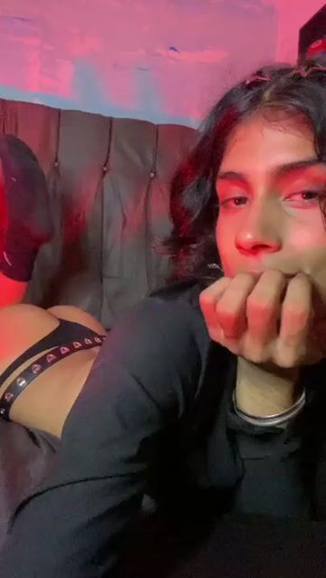 Model - VALERY STAR bigcock