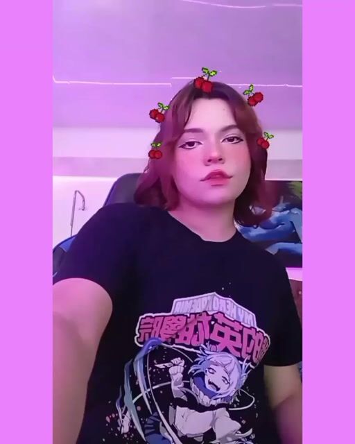 Model - maxxxine smalltits