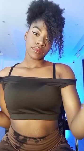 Model - NalaRoux taboo