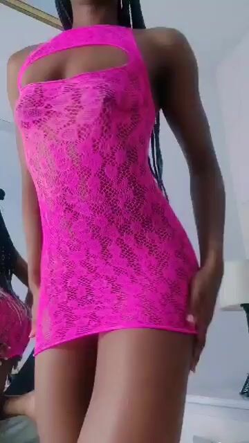 Model - Amy Ross  feet