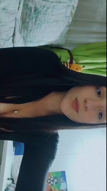 Model - Ruby Mendez bigtits