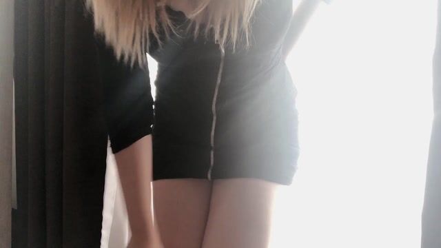 Model - Lisa_thegoddess findom