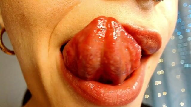 Model - Ksyusha stockings