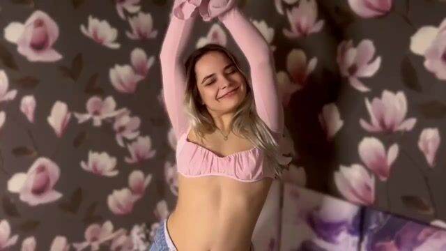 Model - Gina blowjob