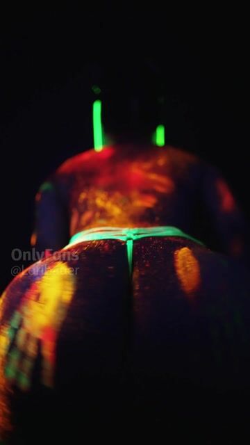 Model - Lori Bauer cum