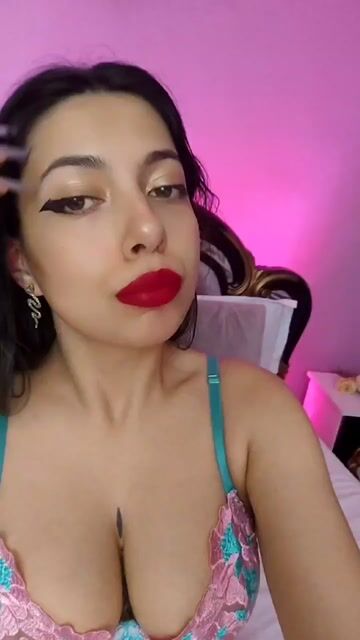 Sonia Juicy Big Ass natural Model - Sonia Juicy Big Ass natural