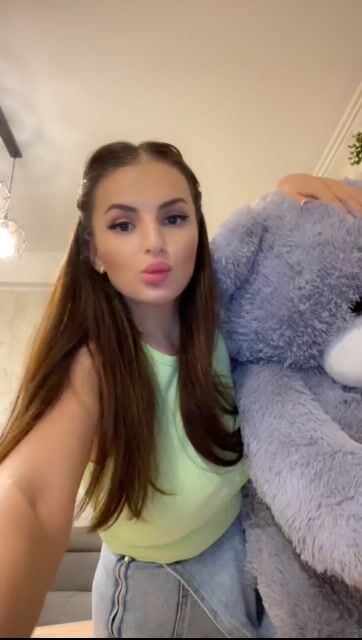 Model - Thea Wilson Hot