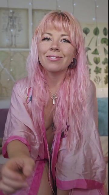 Model - Bonni Good- West Coast USA Blonde