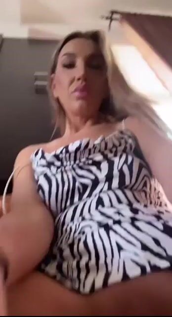 Model - Natasha69 slut