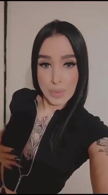 Model - CHANEL PALMER smalltits