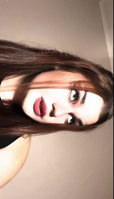 Model - hot fox bigass