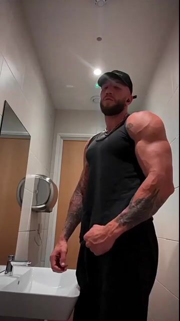 Model - Big J fetish