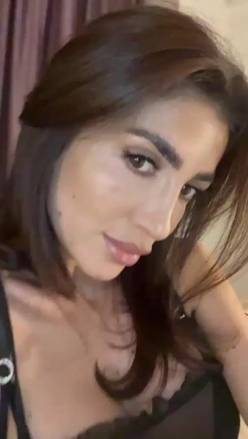 Model - Amelie Knight roleplay