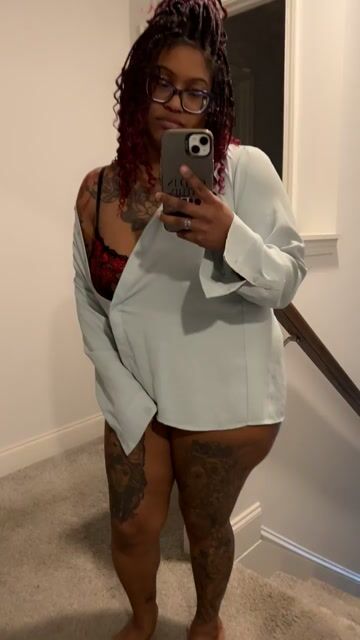 Model - GoddessPheonixJay domination