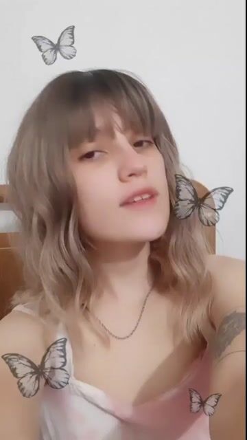 Model - Alisson Fox Blanca