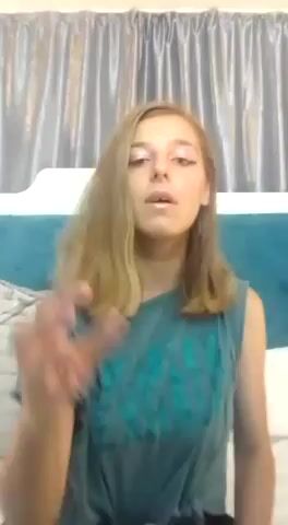 Model - PennyDolce blowjob