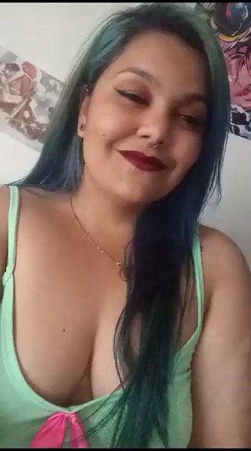 Model - Wendy Blue blowjob