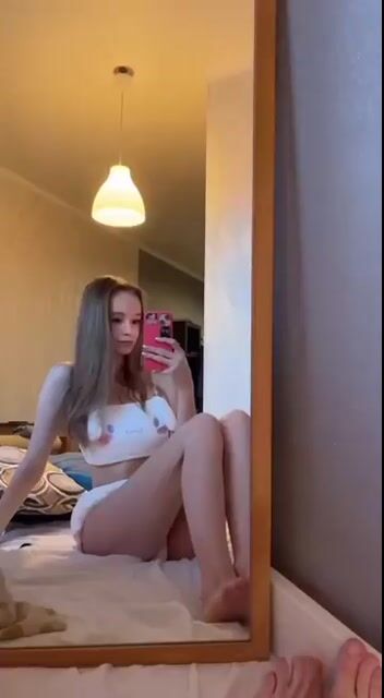 Model - Miss Lina GFE