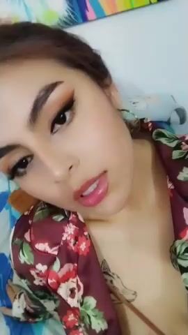 Model - alexa stones feet