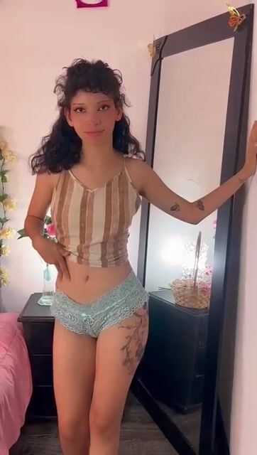 Model - maddie_charlotte anal