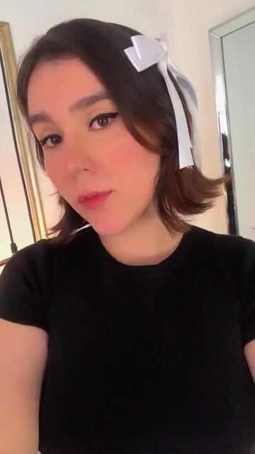 Model - Barbi_Goddess feet