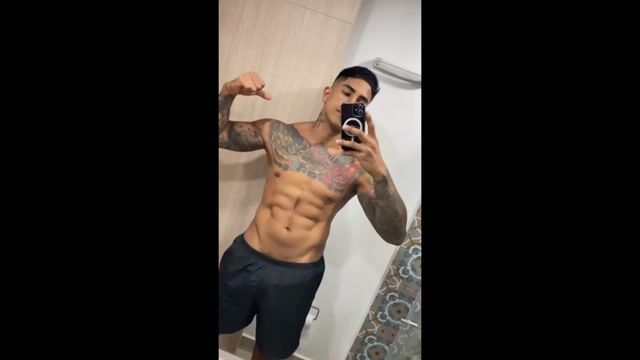 Model - Adan Reilly sexy