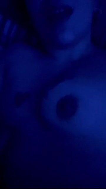 Model - Vivian Sweets roleplay