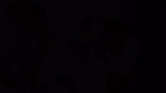 Model - MiraFlower sex