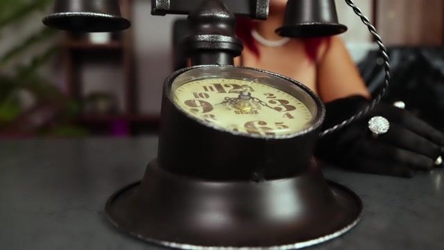 Model - CelesteBailey smart