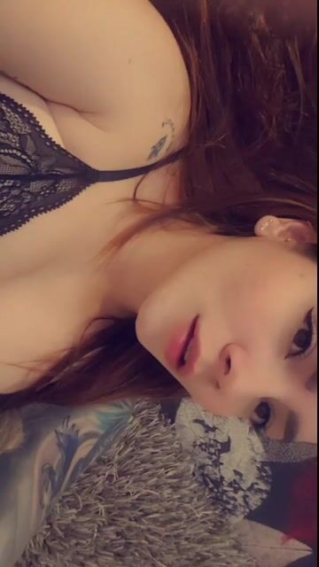 Model - Laura Haze bigboobs