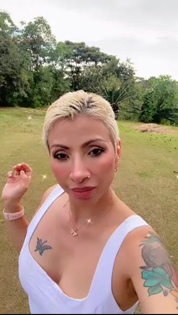 Model - Delfinlana tattoo