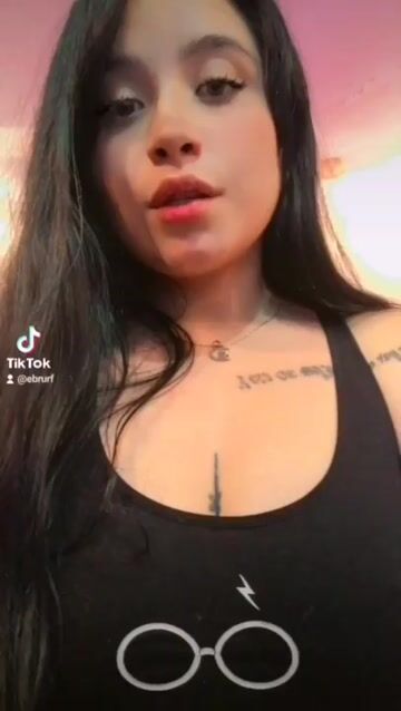 Model - Valerie Saenz friendly