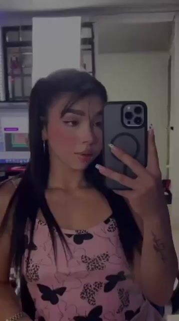 Model - BabyAlee slim