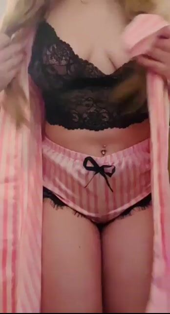 Model - Issadora teen