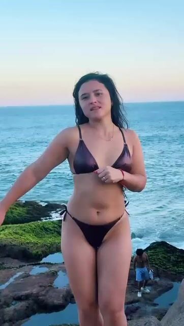 Model - VicaTwerkk JOI