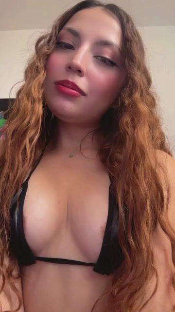 Emiliegolds joven Model - Emiliegolds joven