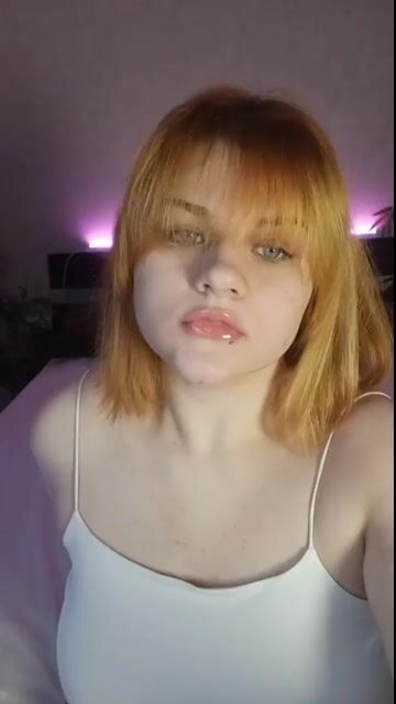 Model - Sue__Taylor curvy