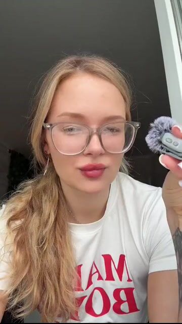 Model - Queen Lynn cuckold