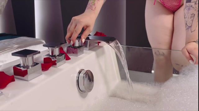 Model - LisaxBerry heels