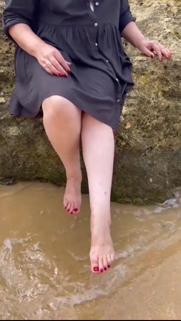 Model - Margaret BustyHotwife blowjob