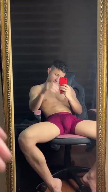 thintommy young Model - thintommy young