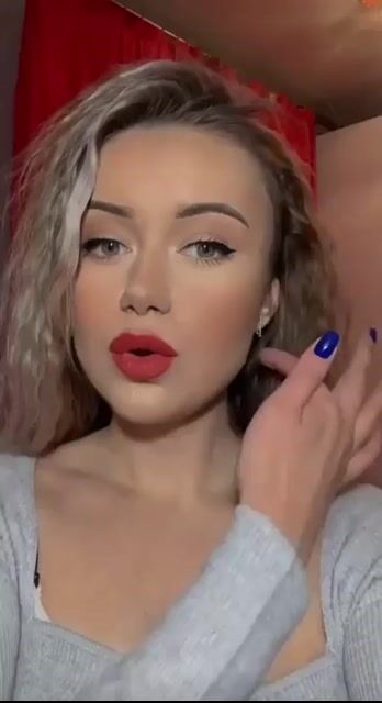 Model - Sonya bigass